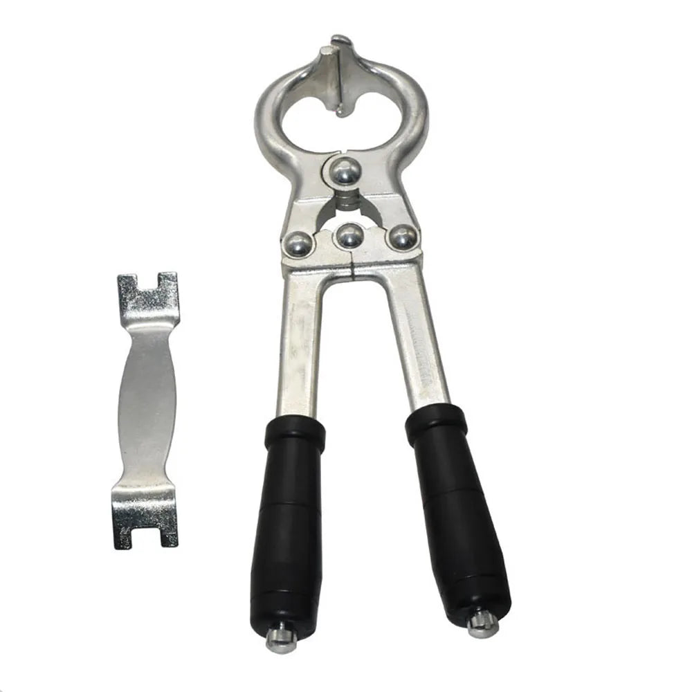 Sheep Castration Pliers Stainless Steel Bloodless Castration Clamp Cattle Goat Wether Pliers Carbon Castration Pliers 1Pcs