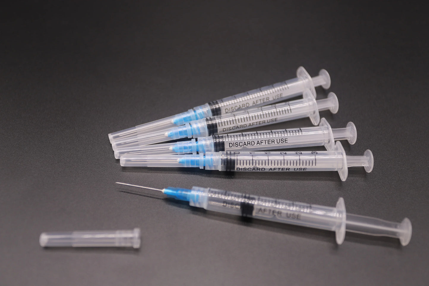 Disposable Syringe With Needle