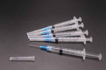 Disposable Syringe With Needle